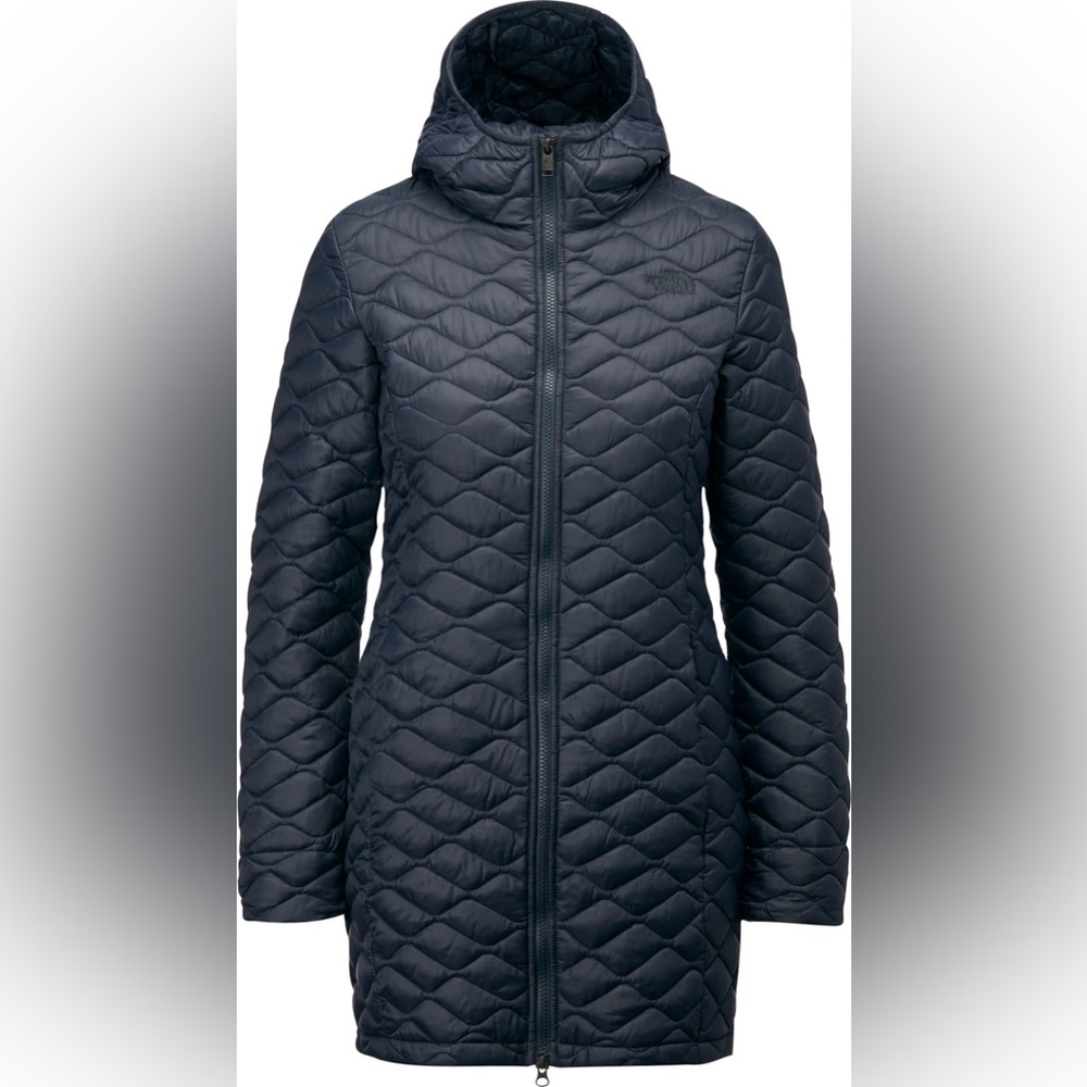 The North Face Thermoball Eco-Hooded Parka II Lightweight Puffer - Picture 5 of 15